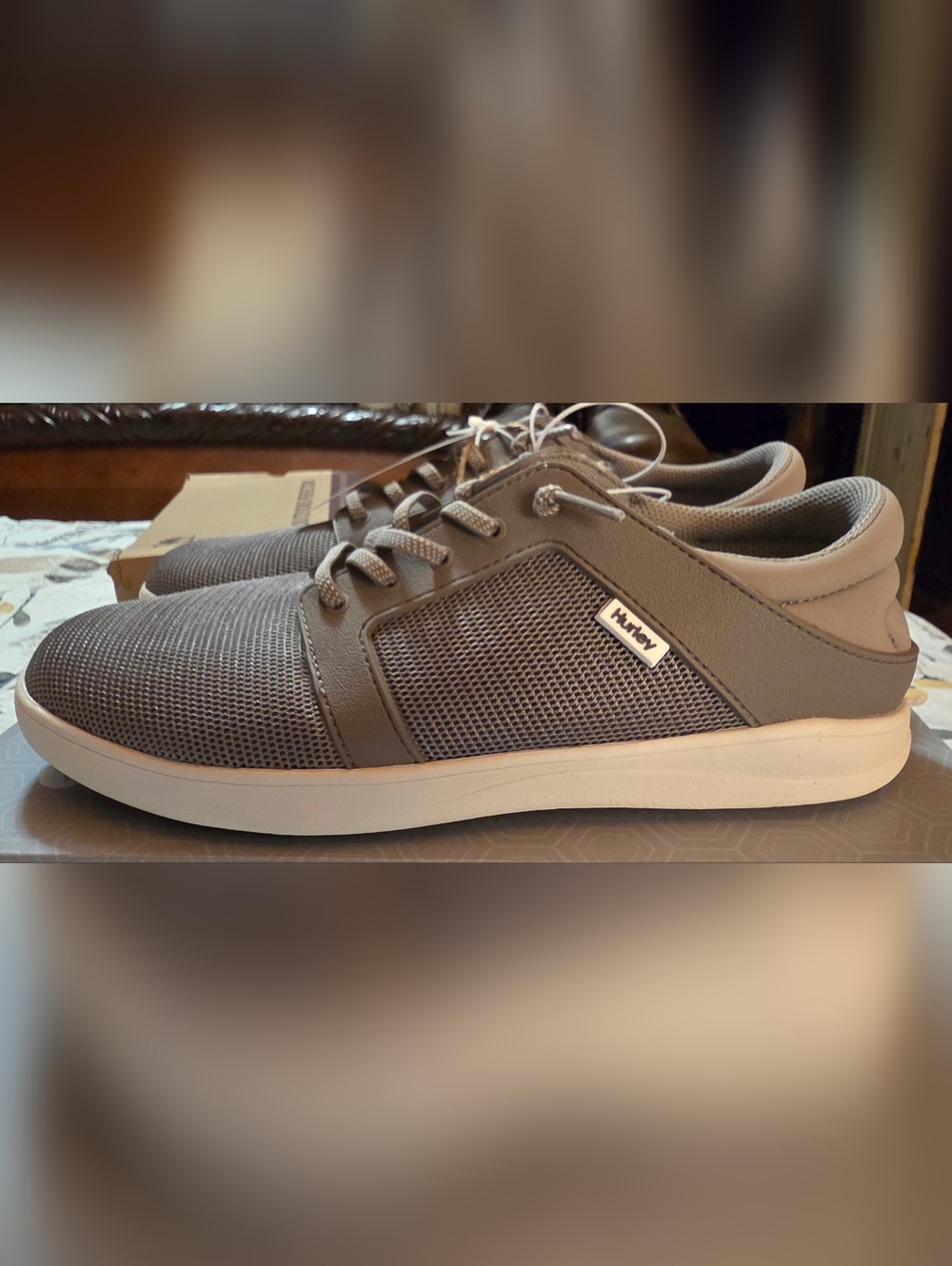 Hurley Men’s Gray Mesh Casual Sneakers